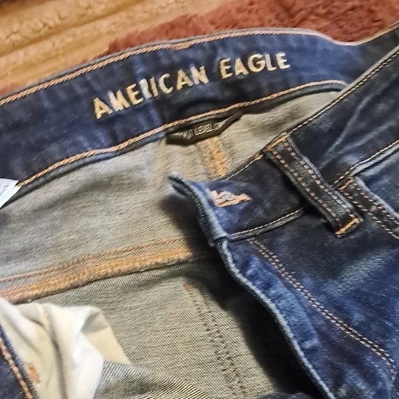 American Eagle Outfitters Women's Blue Distressed Jeans - Picture 2 of 4